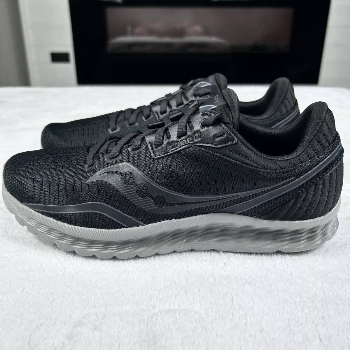 Saucony shoes - Saucony Kinvara - Kinvara - S20723-35 - Black And Gray (UPC: 0044213460039) 1