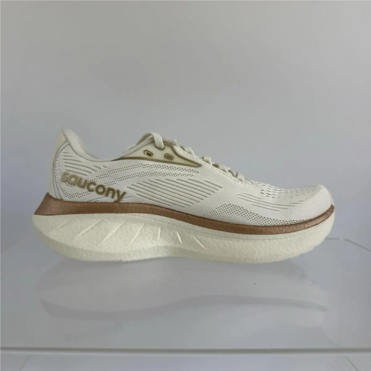 Saucony shoes - Saucony Ride 18 - Ride - S11000-104 - Beige 1