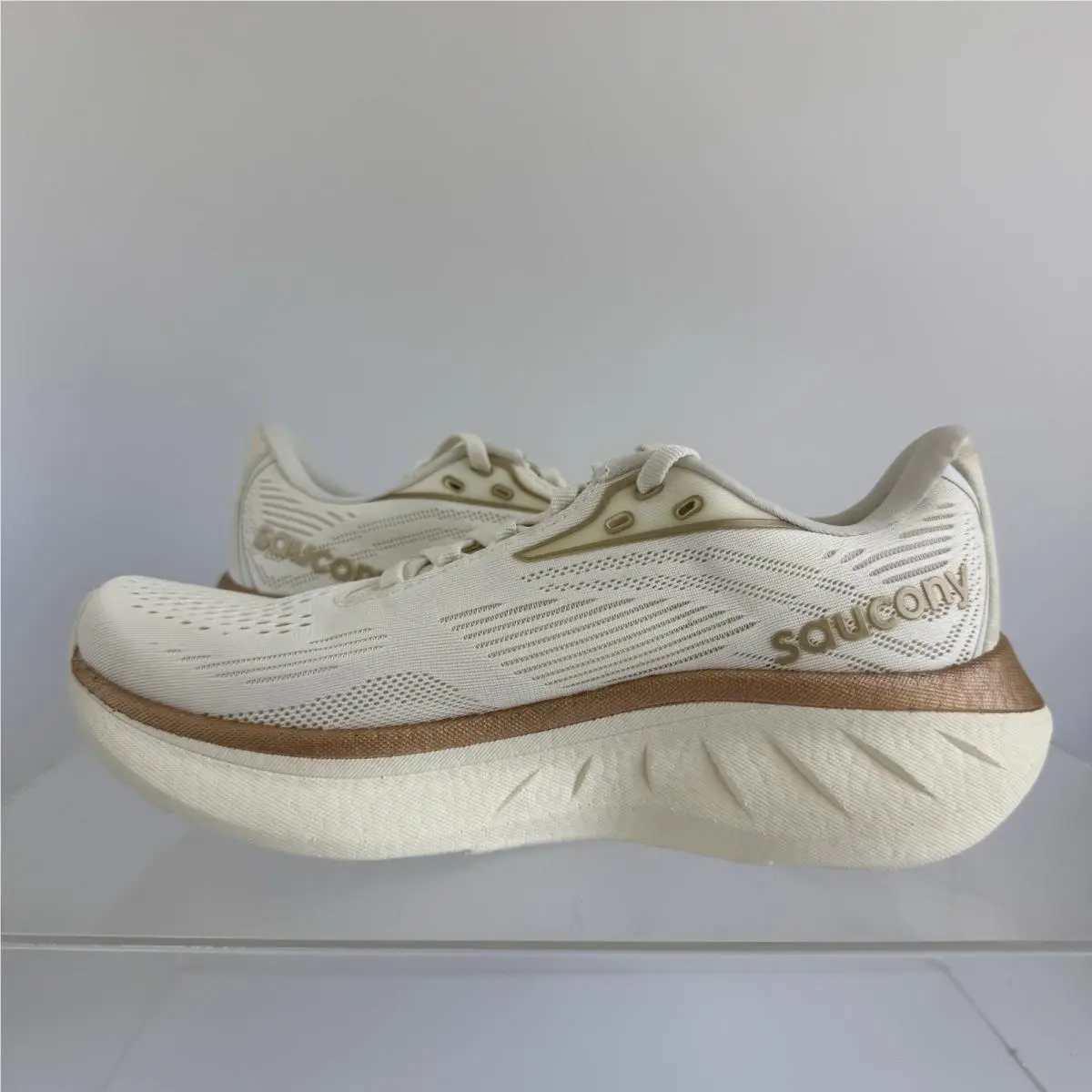 Saucony shoes - Saucony Ride 18 - Ride - S11000-104 - Beige 2