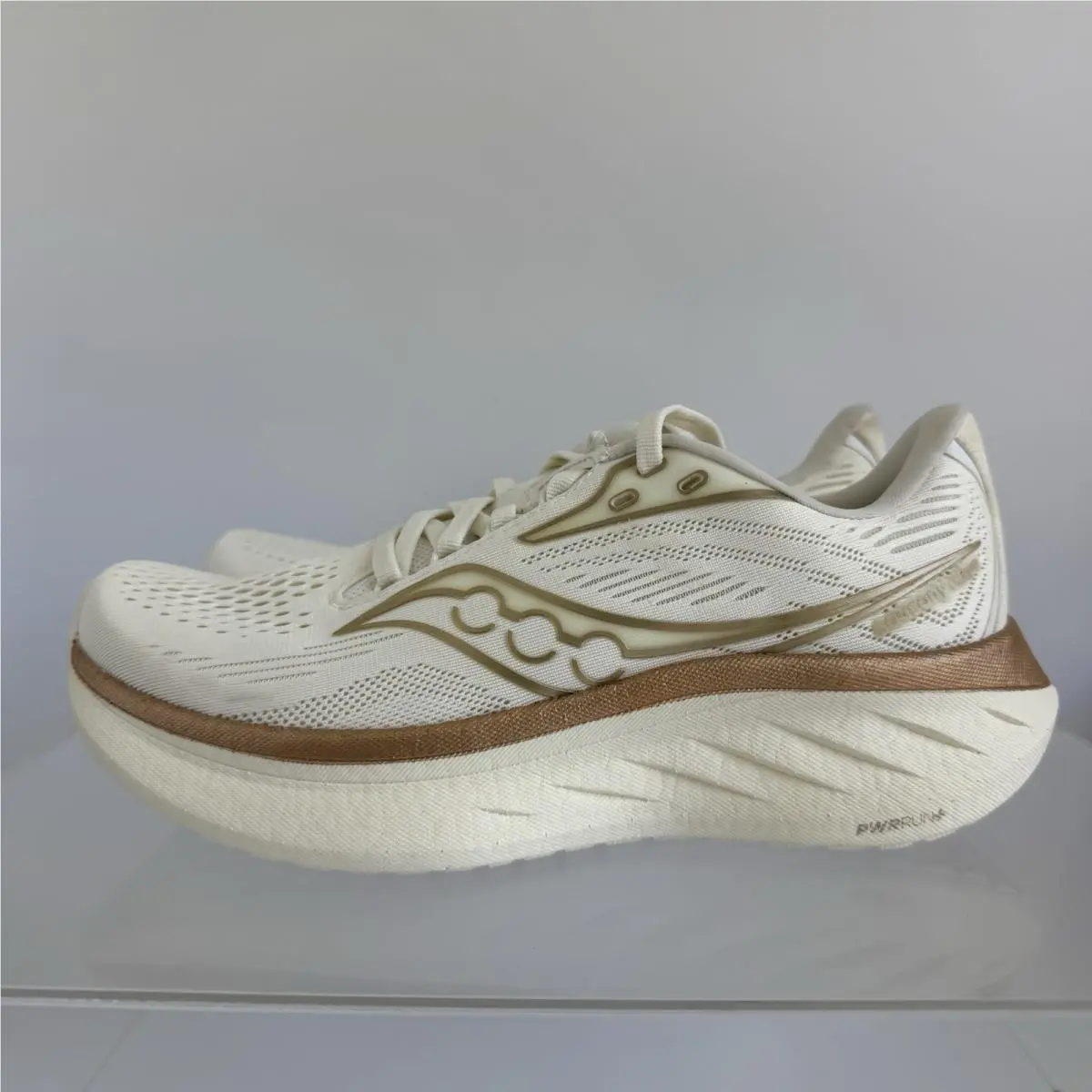 Saucony Ride 18 S11000-104 Running Shoe Vanilla Cream Women’s Size 6.5