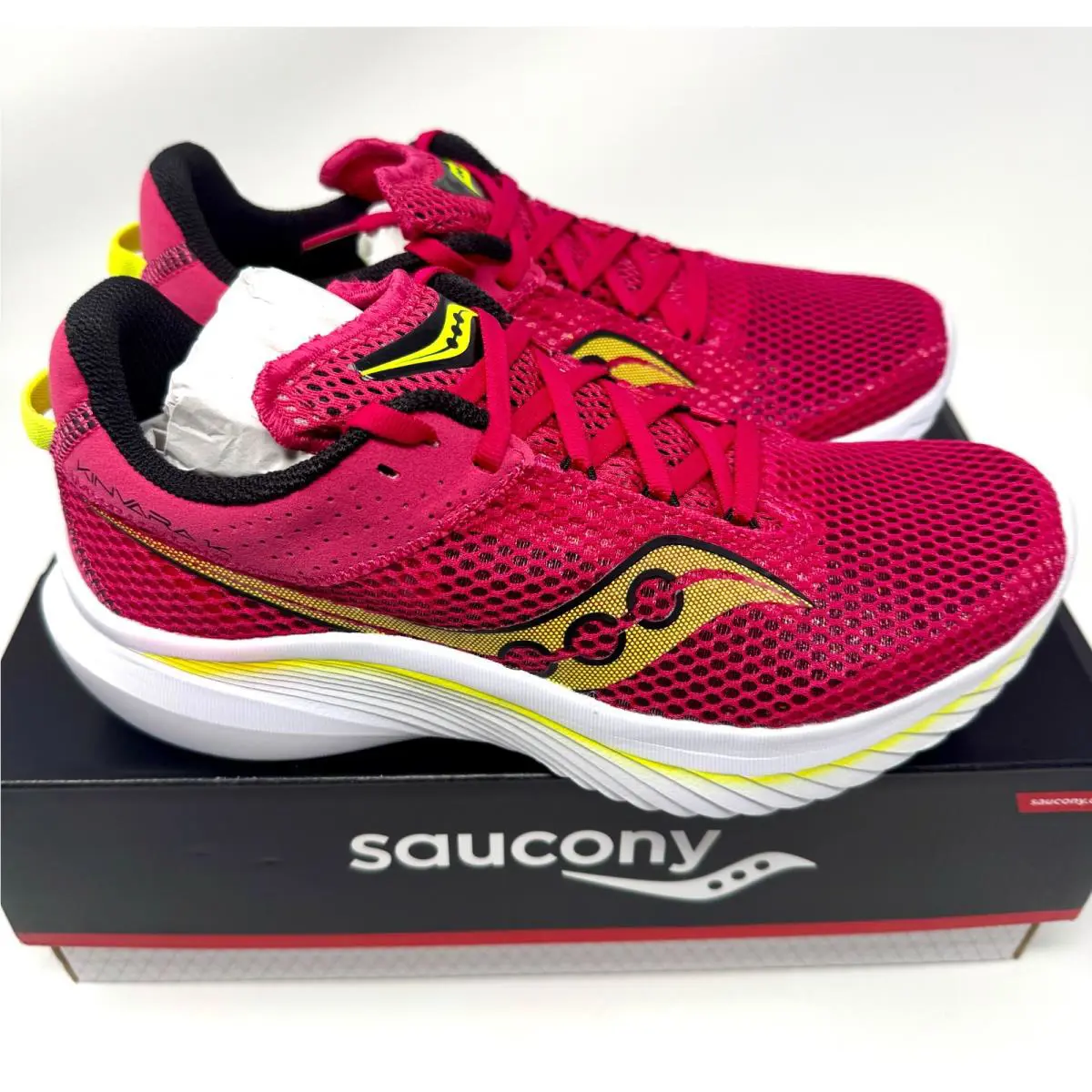 Saucony shoes - Saucony Kinvara 14 - Kinvara - S10823-16 - Red/Rose (UPC: 195019016767) 0