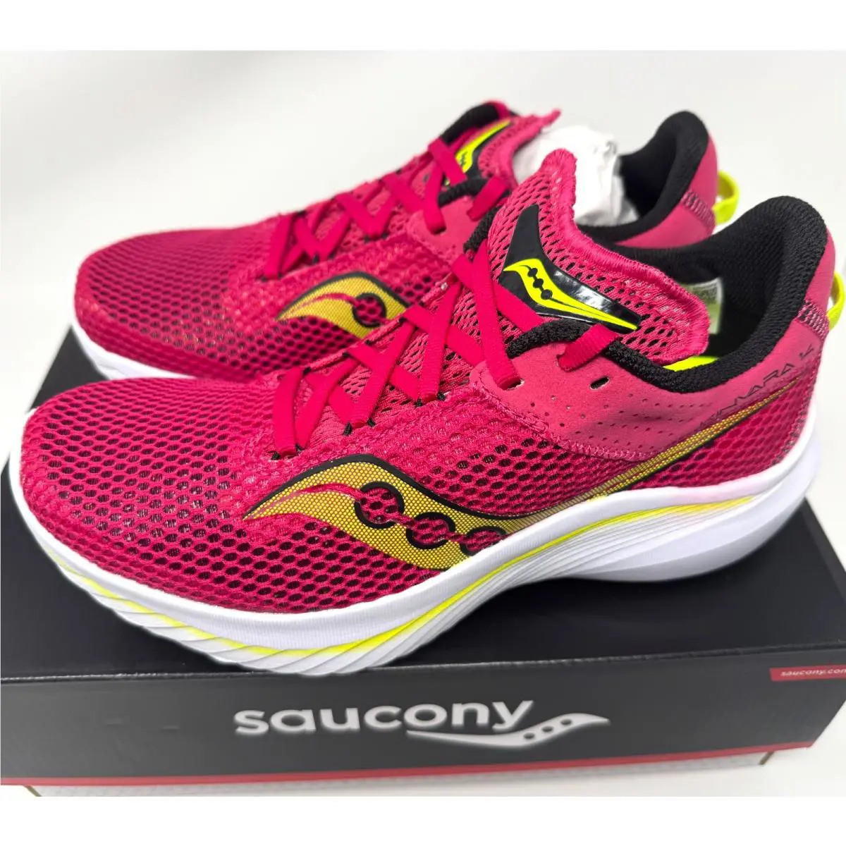 Saucony shoes - Saucony Kinvara 14 - Kinvara - S10823-16 - Red/Rose (UPC: 195019016767) 2