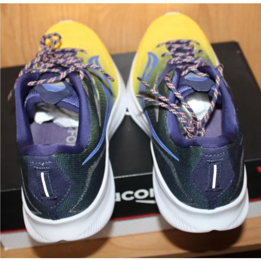 Saucony shoes - Multicolor 2