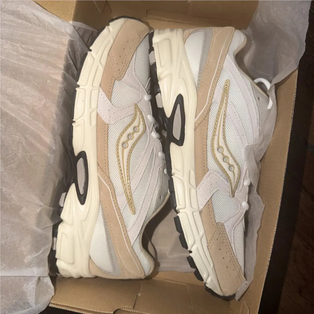 Saucony shoes - Saucony Ride Millennium - Ride Millennium - White/Gold/Black 0