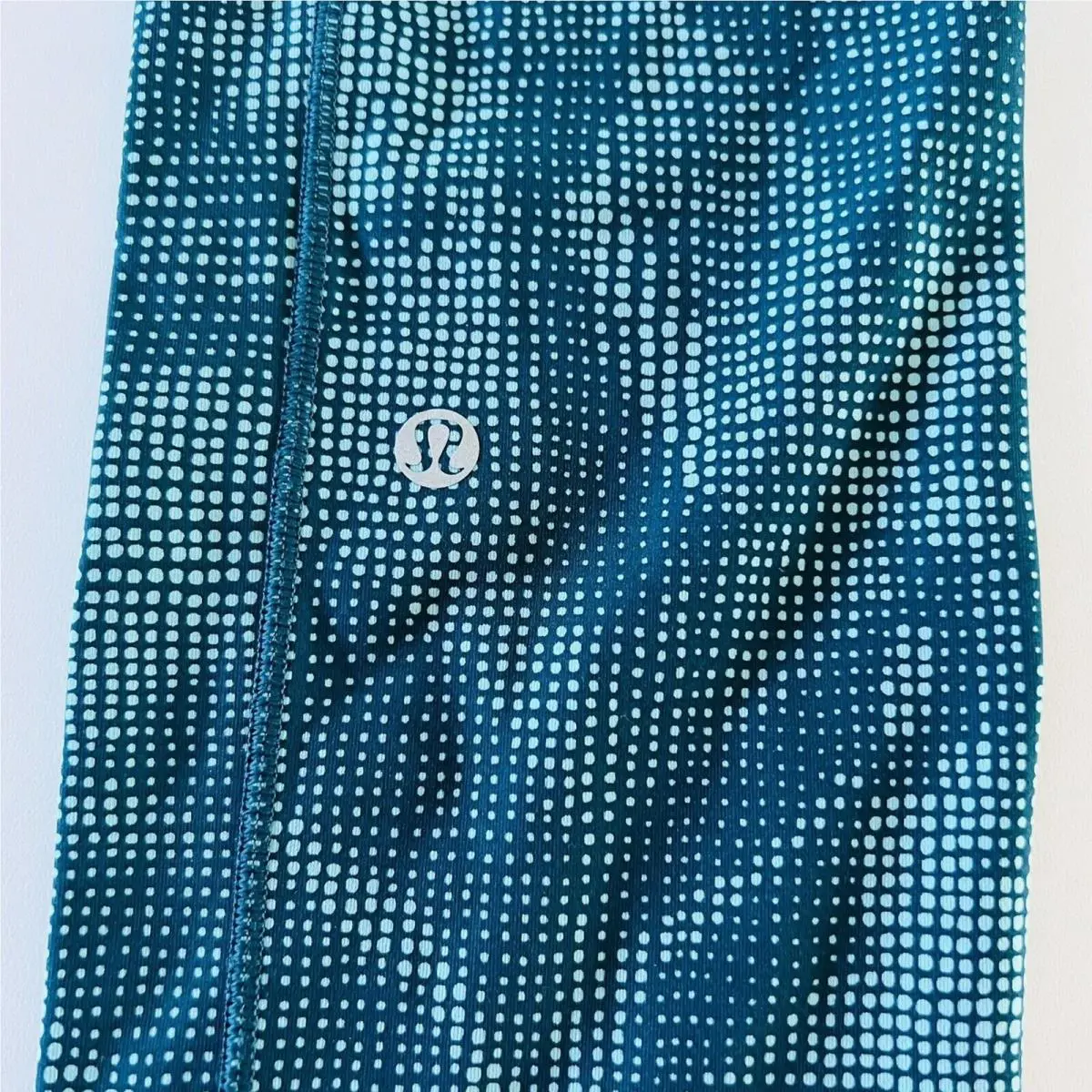 Lululemon clothing - Green 3