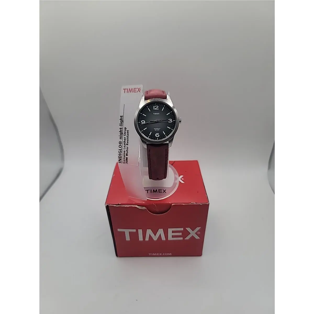 Timex Women`s T2N642 Weekender Classic Casual Rose Leather Strap Watch