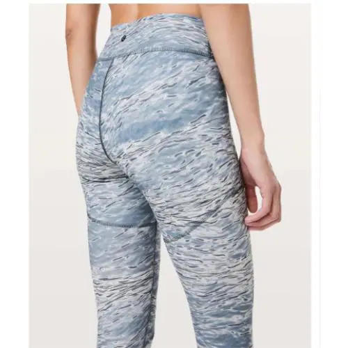 Lululemon clothing - Blue (UPC: 642002490320) 1