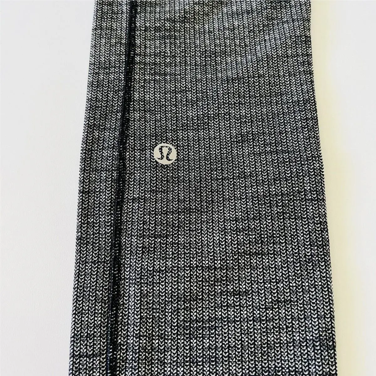 Lululemon clothing - Grey 4