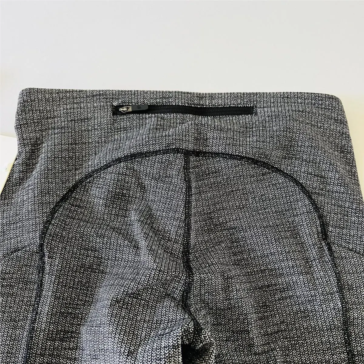 Lululemon clothing - Grey 3