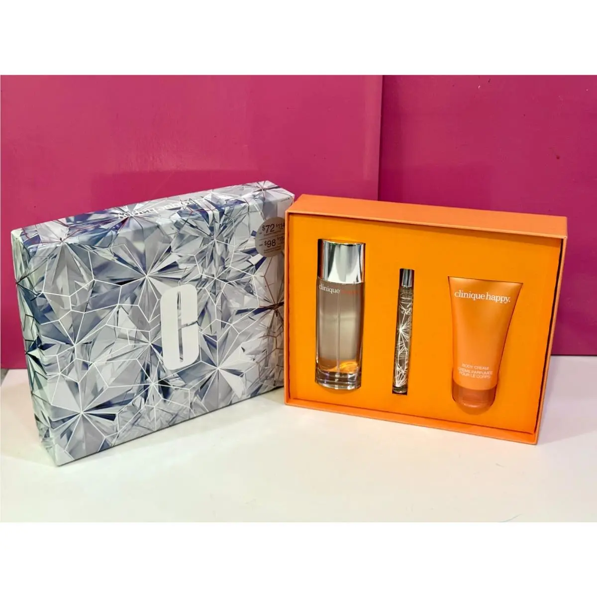 Clinique Happy 3 pc Set 1.7oz. .34oz. Perfume Spray and 2.5oz Body Cream