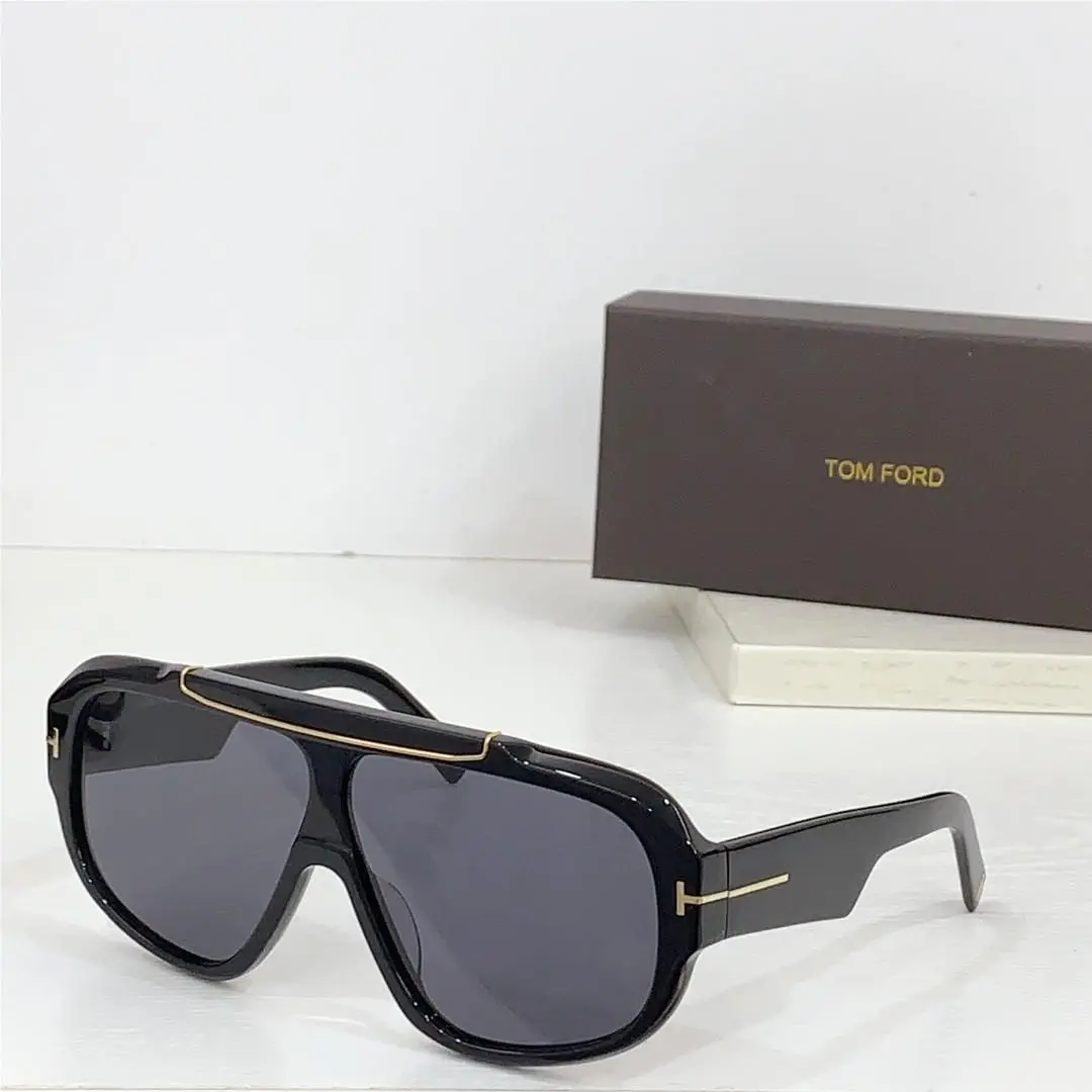 Rellen Sunglasses FT1093 01EB Black/clear 71-7-120mm with Case by Tom Ford