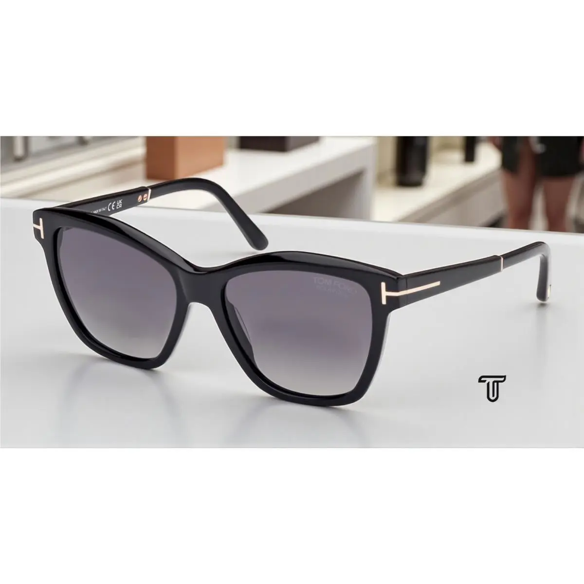Tom Ford Lucia FT1087 01D Shiny Black Smoke Polarized 54 mm Women`s Sunglasses
