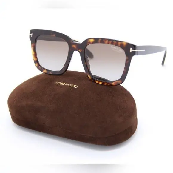 Tom Ford FT0690/S Sunglasses Tom Ford Sari TF690/F