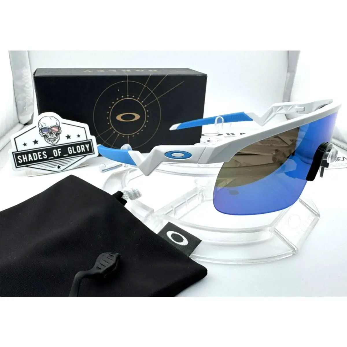 Oakley Resistor Youth White Prizm Sapphire Blue Sunglasses OJ9010-07 Baseball