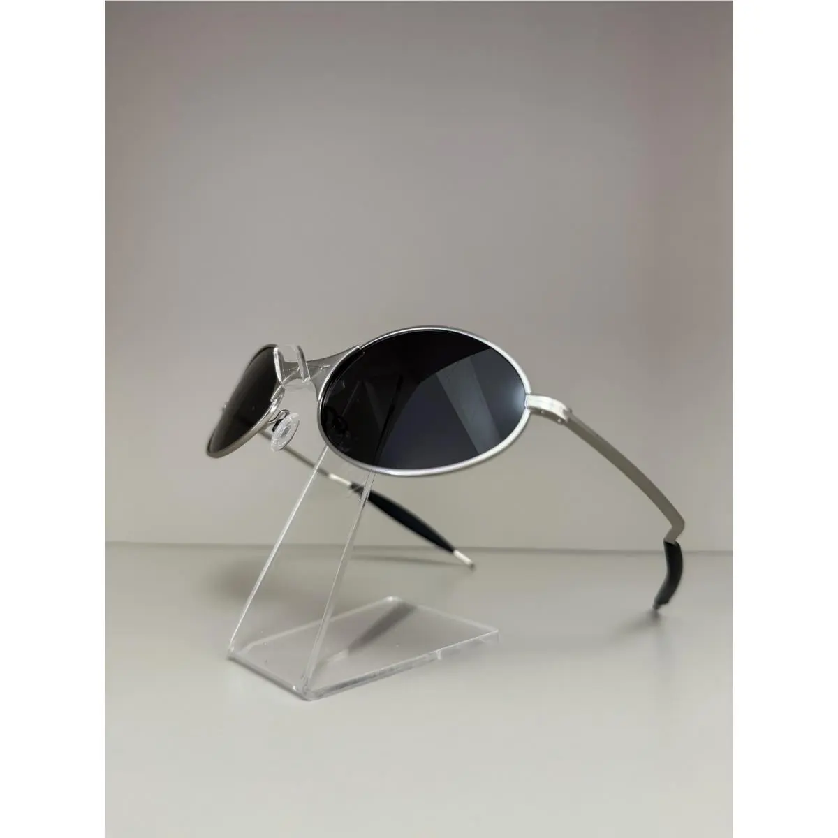 Oakley Vintage C Wire1.0 Sunglasses Sliver Frame Black Lenses