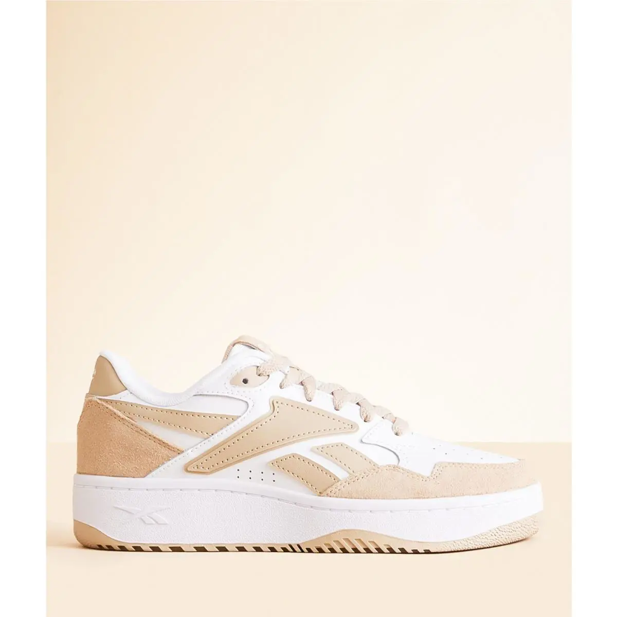 Reebok shoes - Reebok ATR Chill 100206644 - ATR Chill - 100206644 - White 0