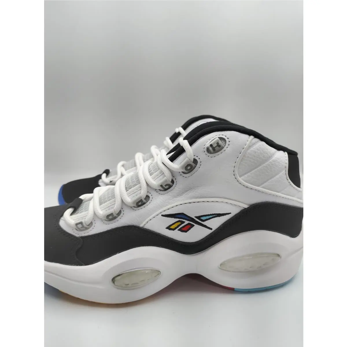 Reebok shoes - White 3