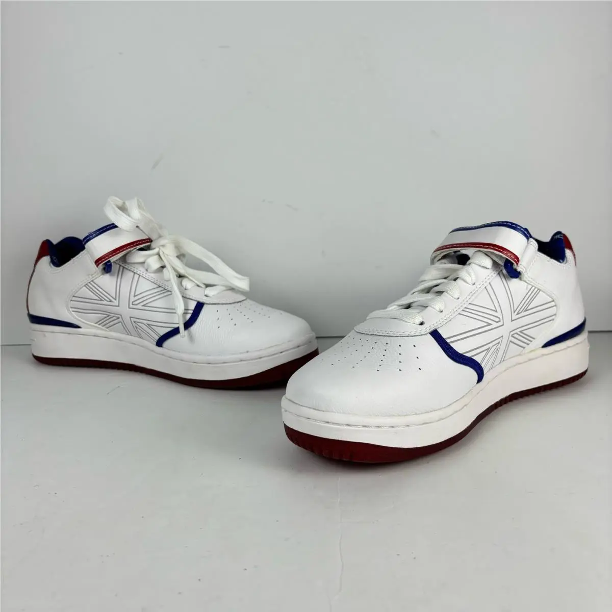 Reebok shoes - White 1