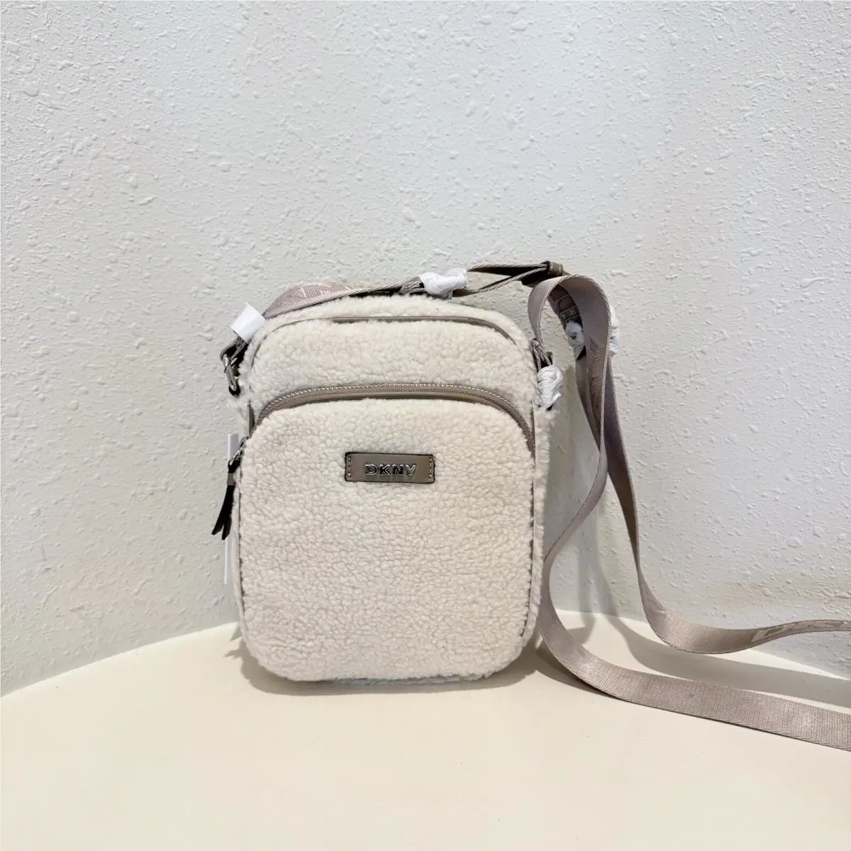 Dkny Gigi Puddle Shearling Cream Flight Crossbody Bag OS