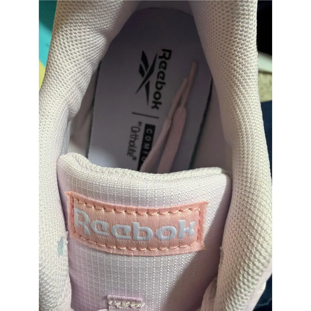 Reebok shoes - Pink 3