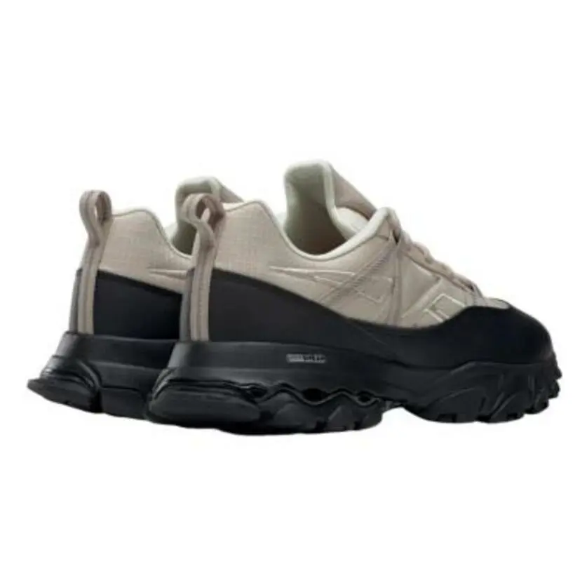Reebok shoes - Grey (UPC: 195740940324) 0