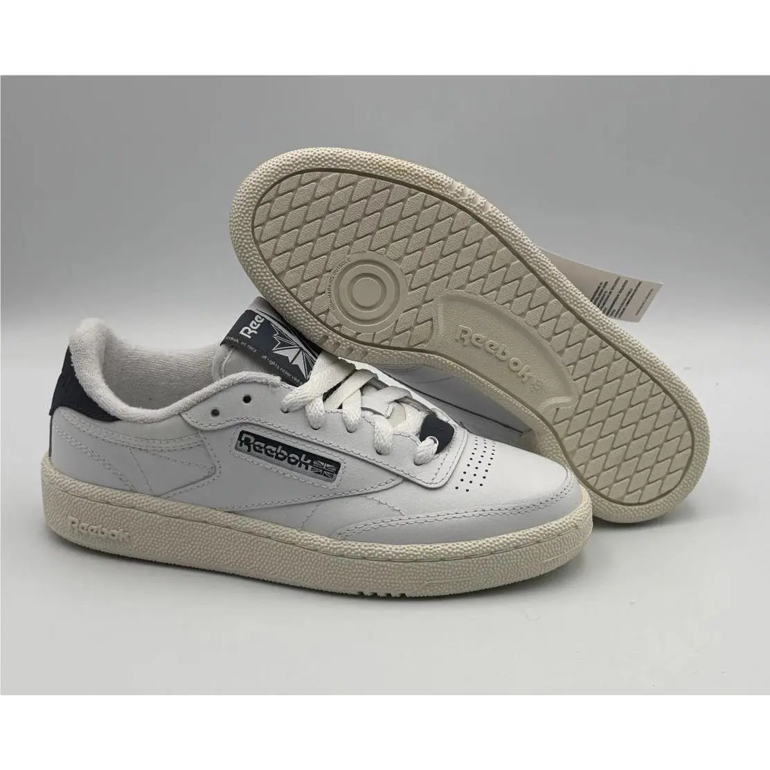 Reebok shoes - Reebok Club C 85 - Club - 100074163 - White (UPC: 197225086633) 0