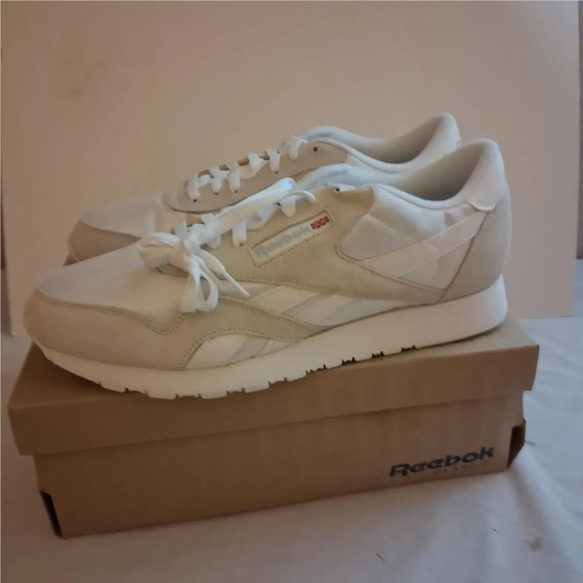 Reebok shoes - Royal Nylon Classic - Royal Nylon Classic - V66554 - White/Steel (UPC: 888590300454) 0