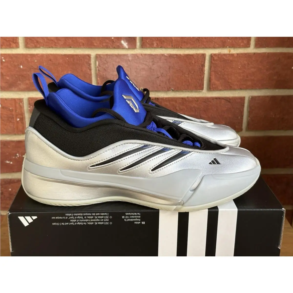 Adidas Dame 9 Mens Size 11.5 Medium D Silver Metallic Black Sneakers JH6633