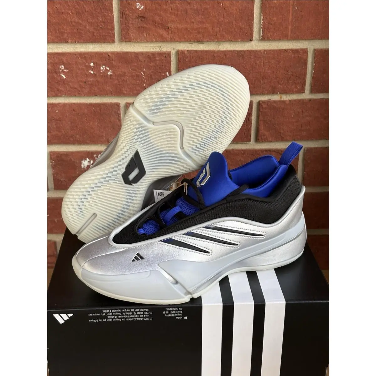 Adidas shoes - adidas Dame - Dame - JH6633 - Silver 0