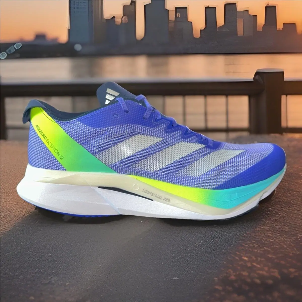 Men`s Size 10.5 Adidas Adizero Boston 12 Premium Running Shoes IF9211