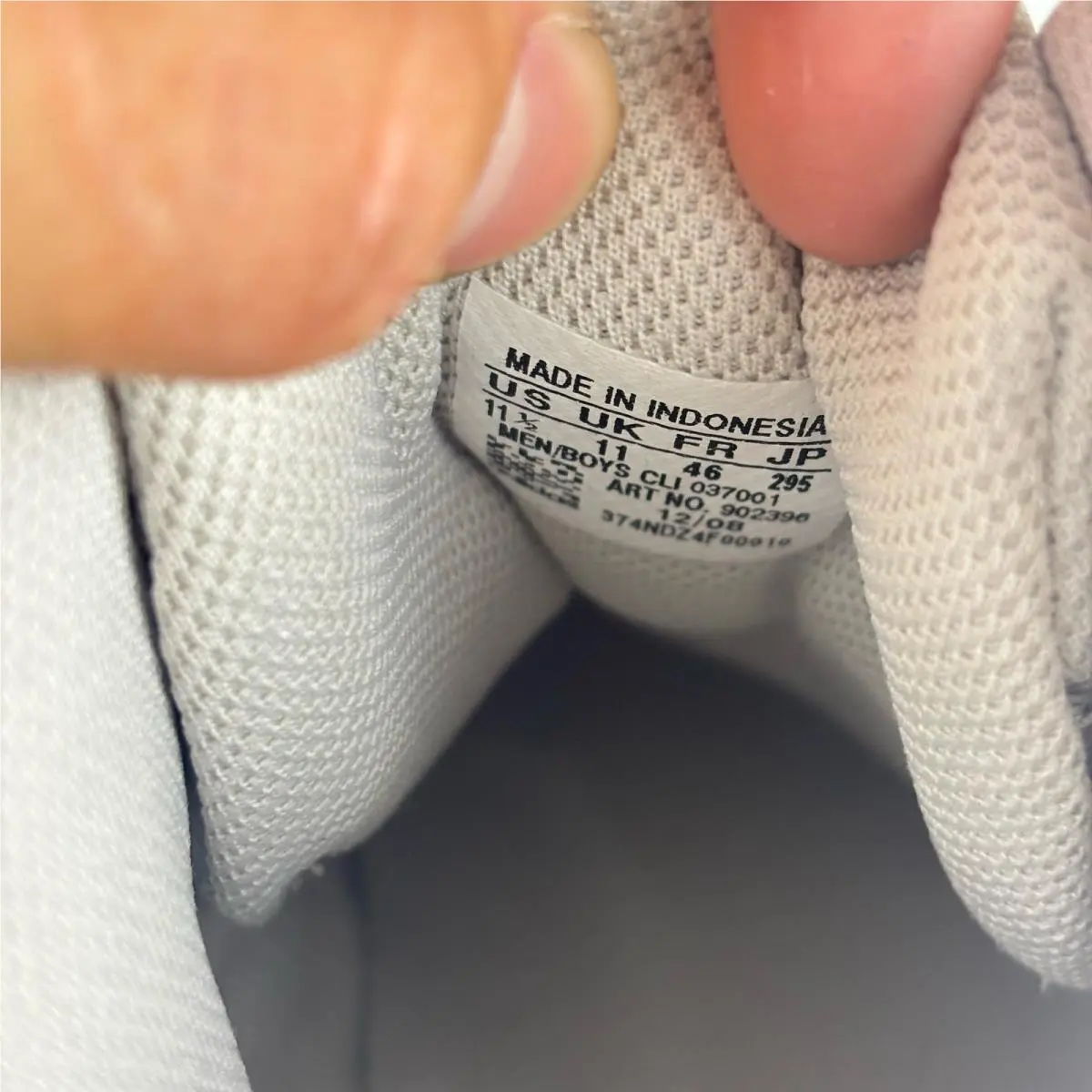 Adidas shoes - White 4