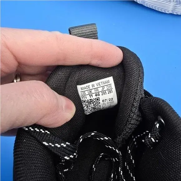 Adidas shoes - Black 9
