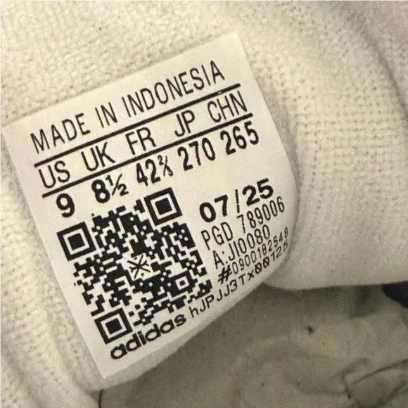 Adidas shoes - White 6