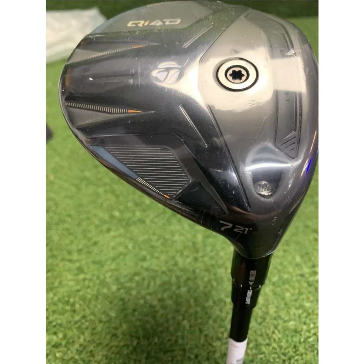 TaylorMade  - Qi4D 0