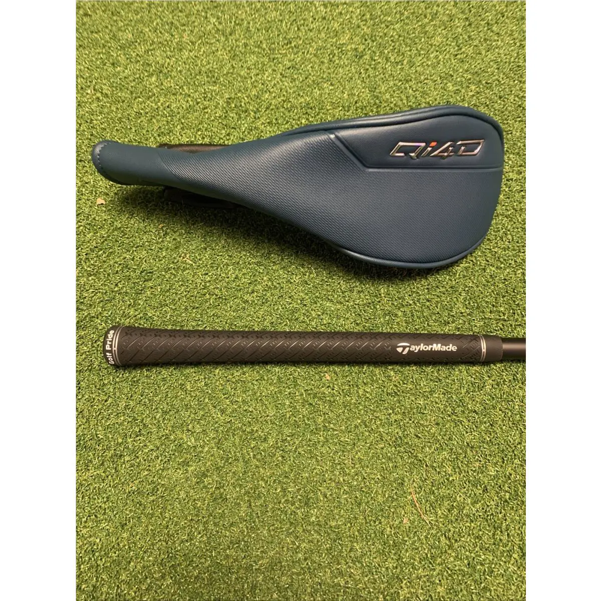 TaylorMade  - Qi4D 5