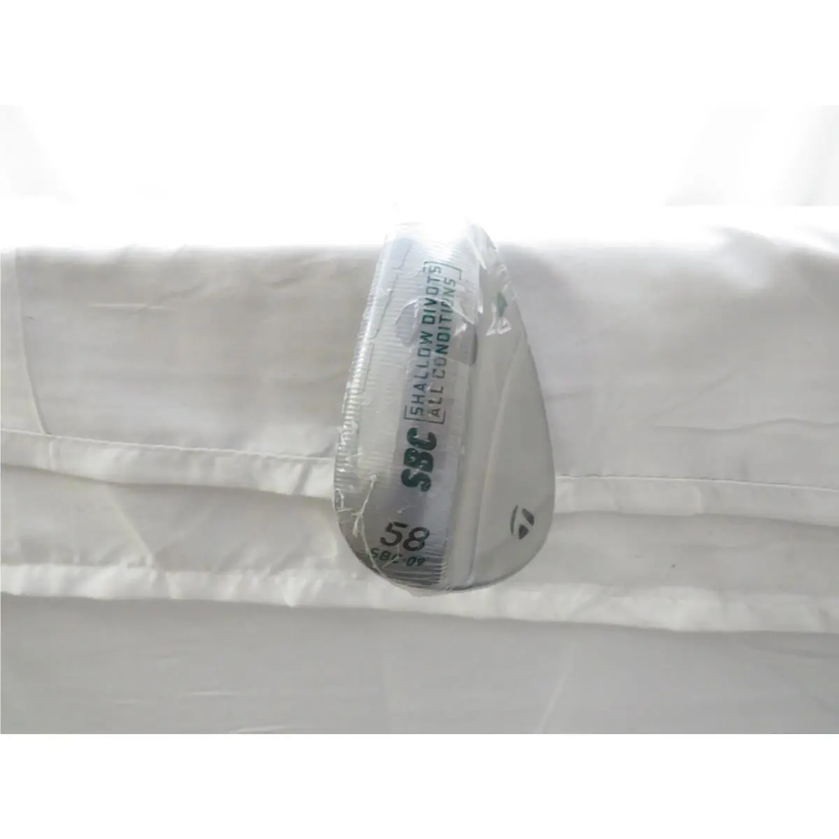 TaylorMade  - MG4 - Gold 0