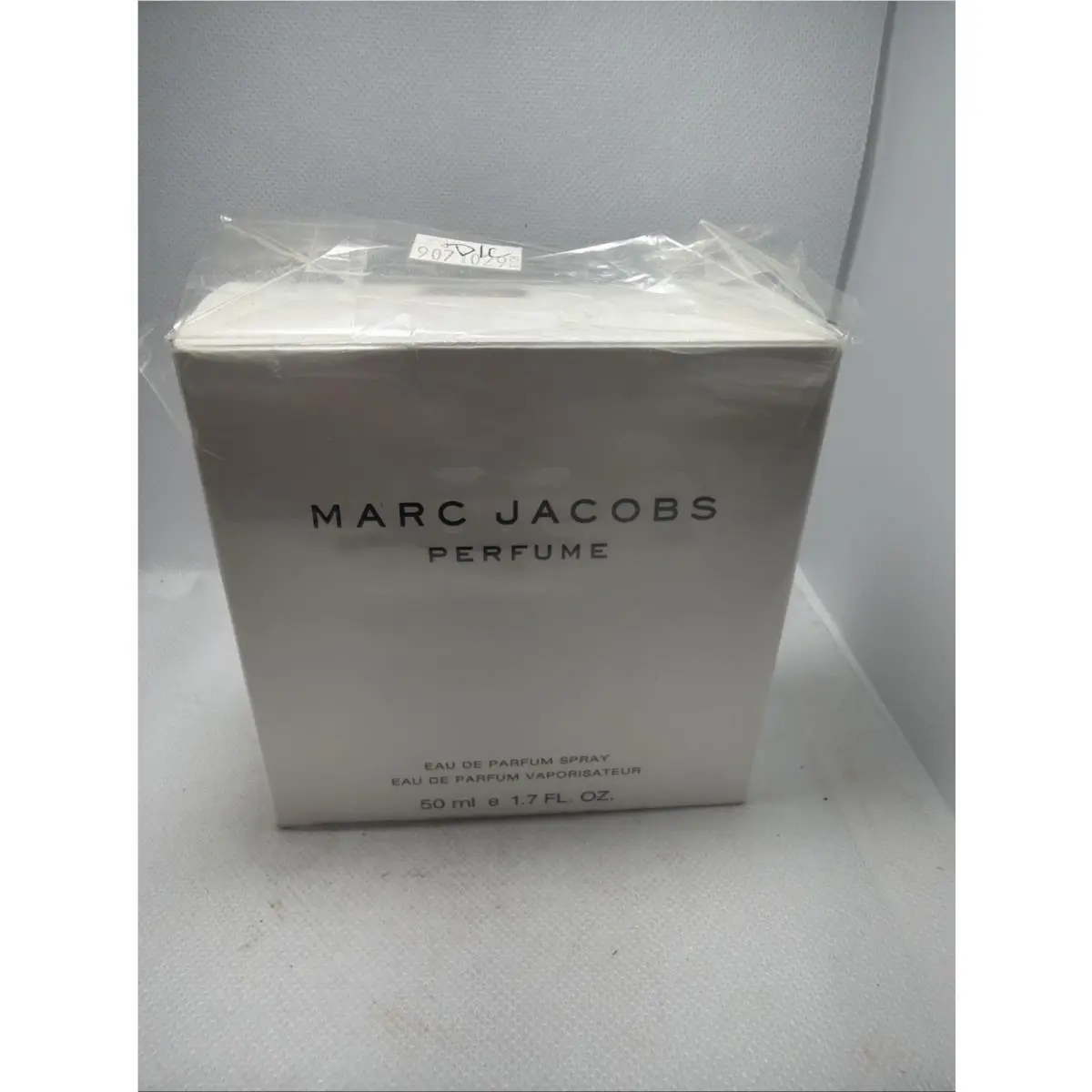 Marc Jacobs Classic Signature Perfume Eau de Parfum Spray 1.7 oz/50ml