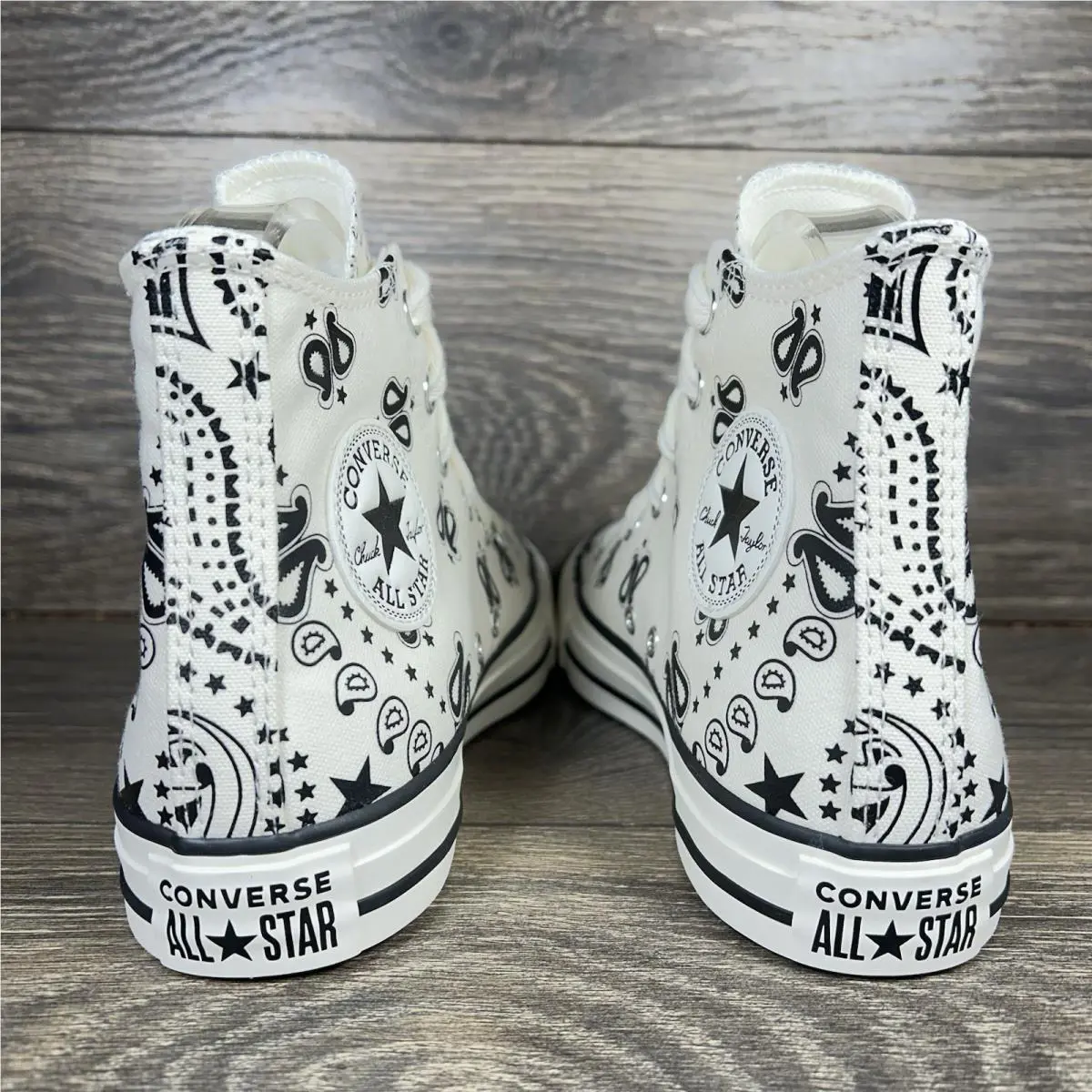 Converse shoes - Converse Chuck Taylor - Chuck Taylor - White 3