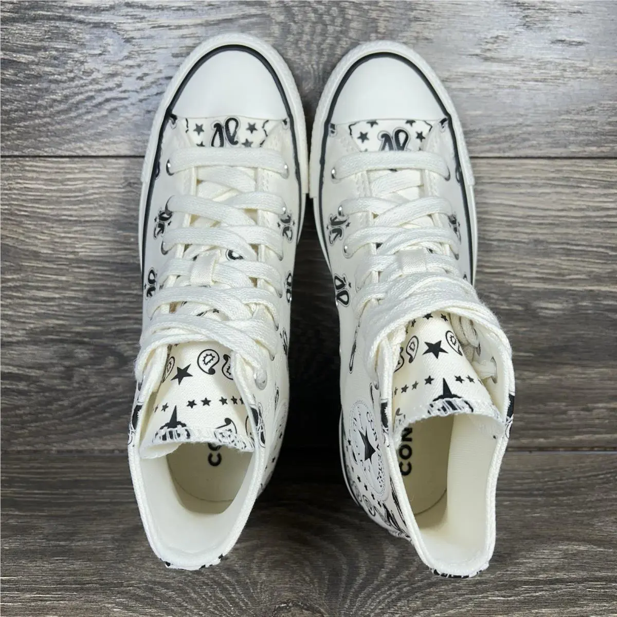 Converse shoes - Converse Chuck Taylor - Chuck Taylor - White 4