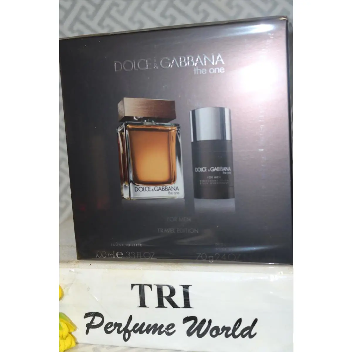 Dolce Gabbana The One 2 Pcs Set Men 3.3 Eau de Toilette + 2.4 Deodorant Stick