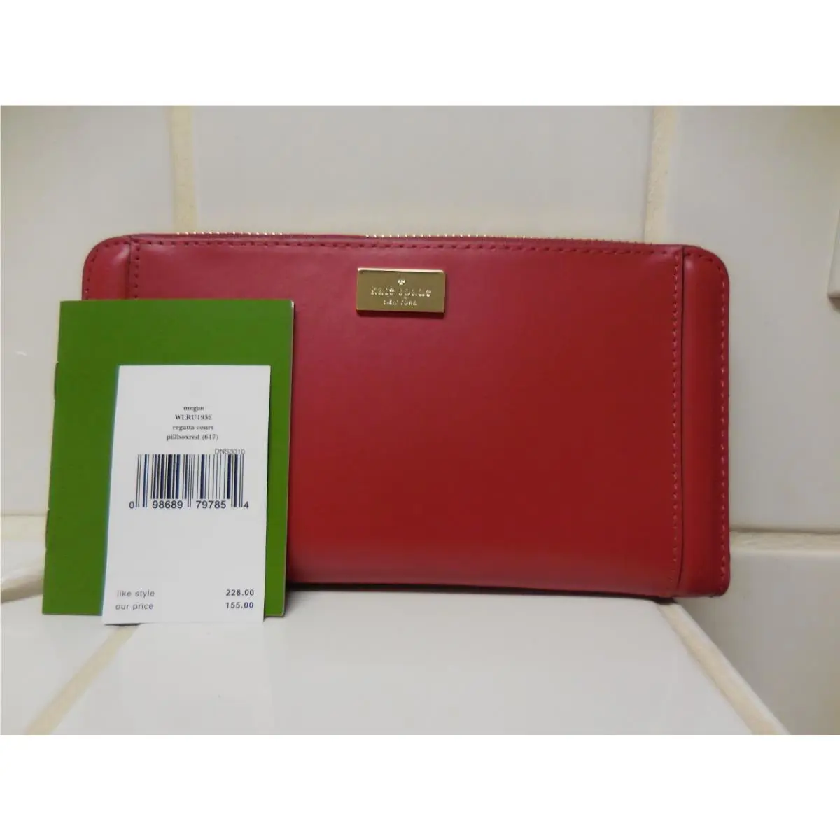 Kate Spade Wallet Megan Regatta Court in Pillbox Red Color
