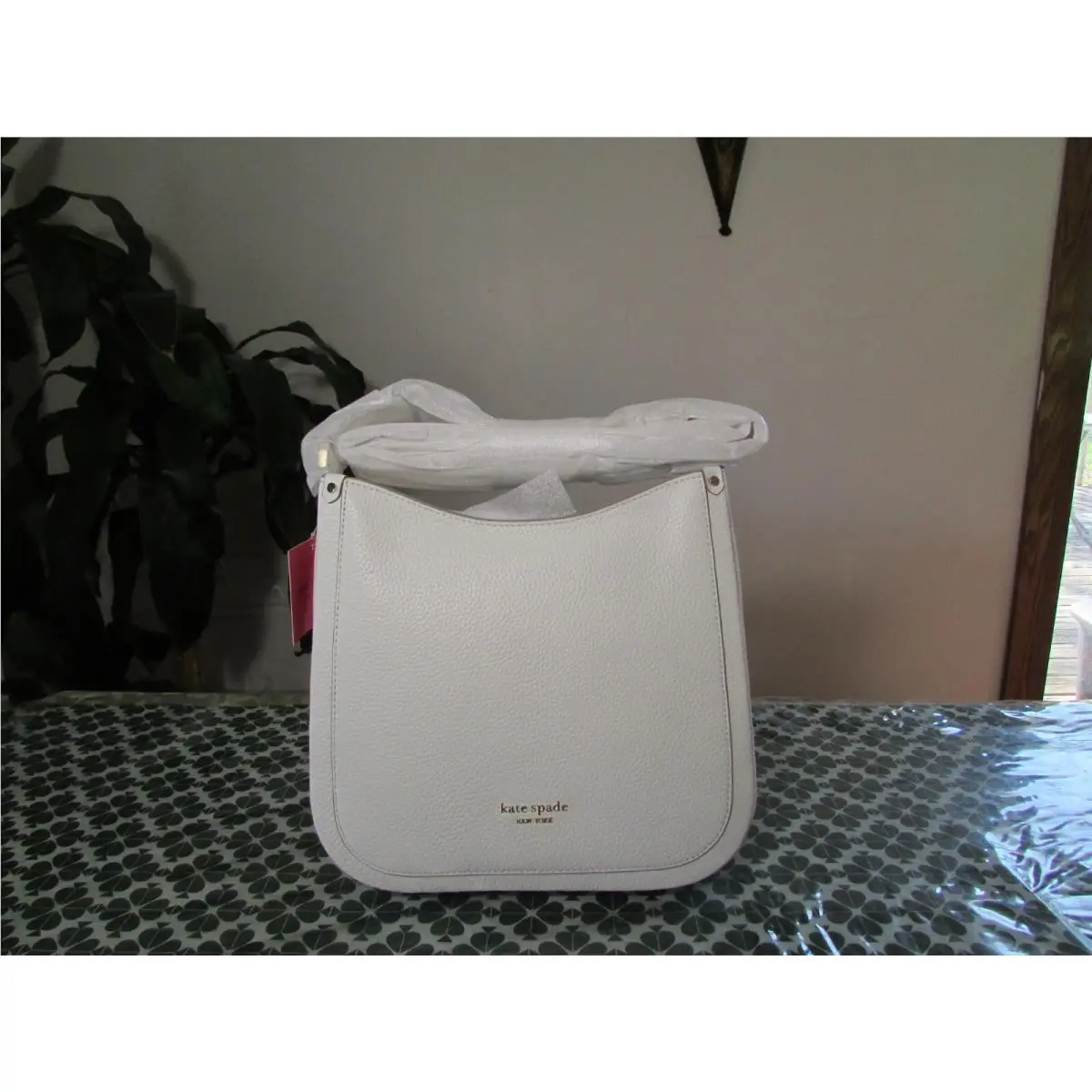 Kate Spade Leather Roulette Medium Messenger Bag PXR00329 Optic White