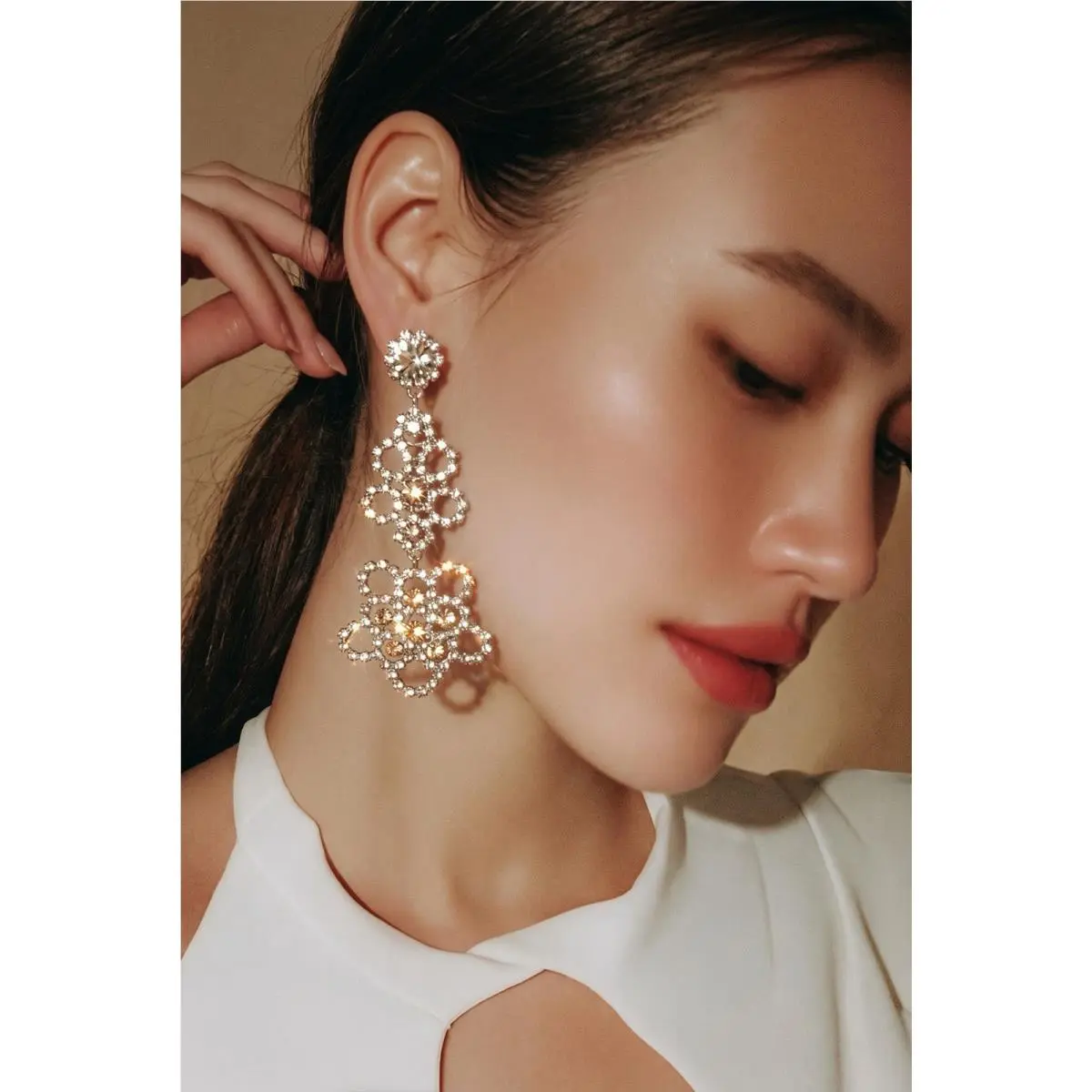 Kate Spade York Crystal Lace Statement Long Drop Pierced Earrings KZ31