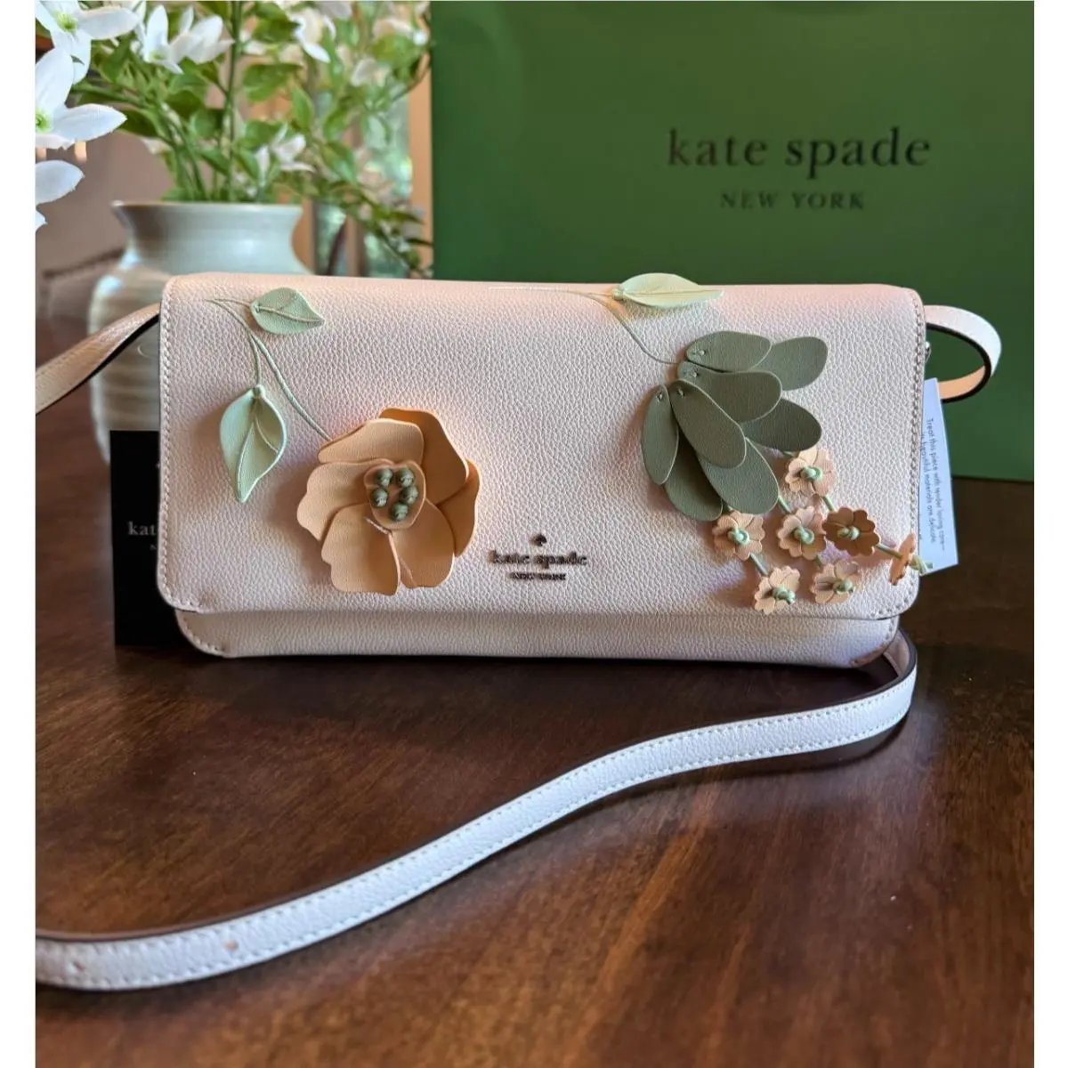 Kate Spade Ivy Floral Leather Crossbody in Fresh Peach - Gorgeous K0456 Clutch