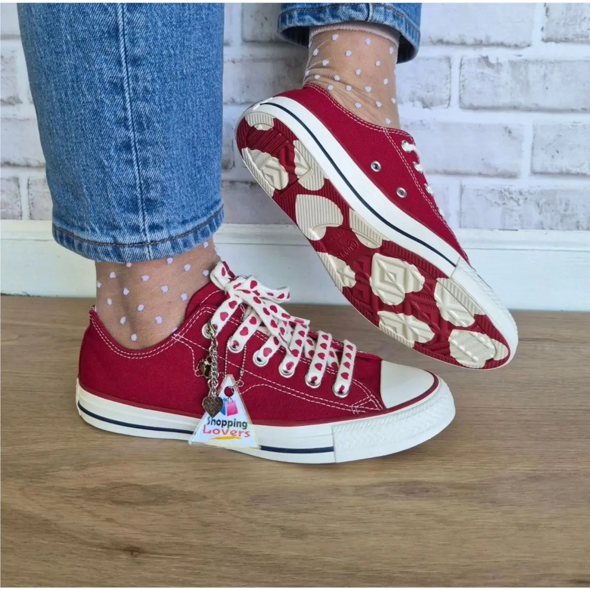 ⭐converse Chuck Taylor Valentine`s Day Low 11 Womens Shoes Sneaker Red A19057C by Converse