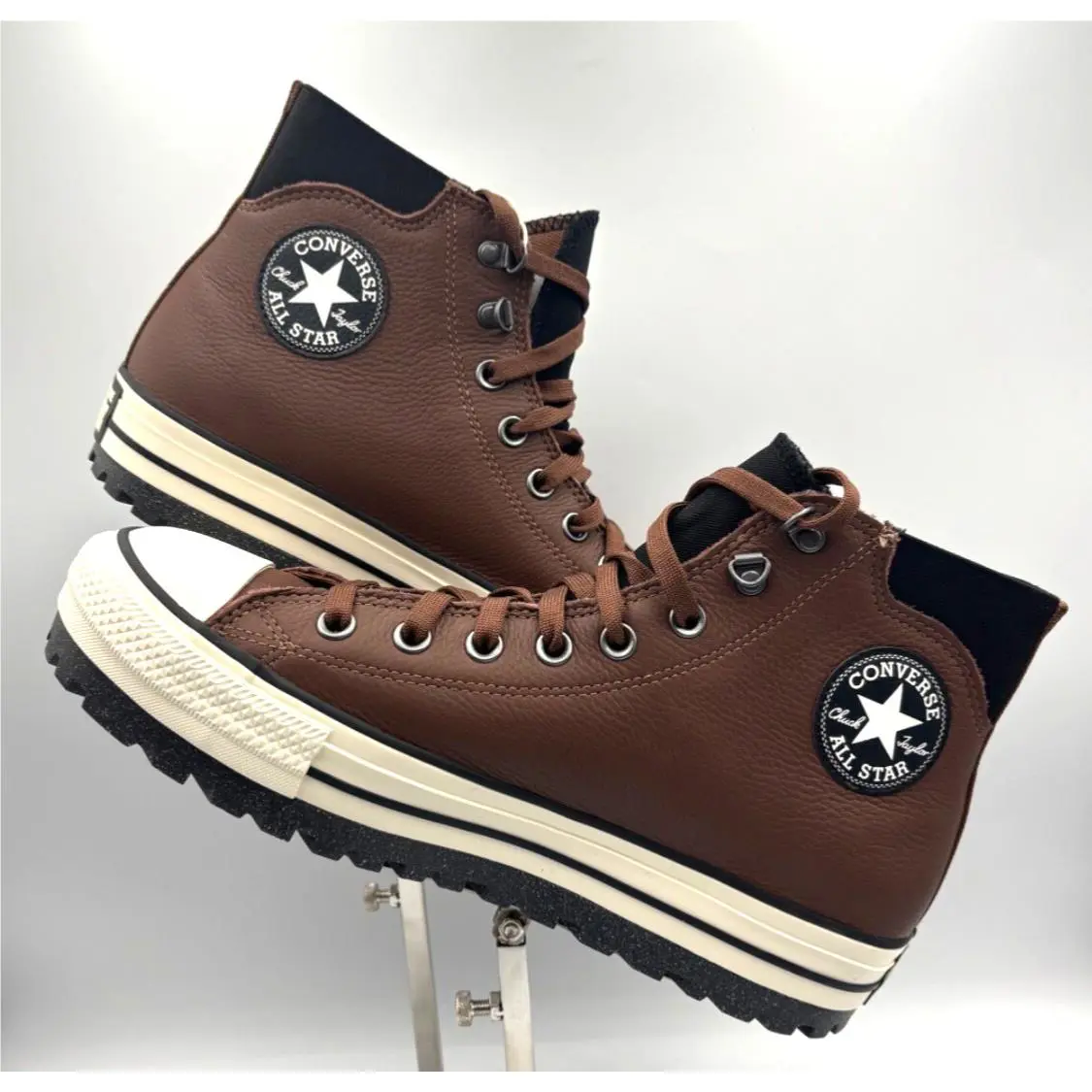 Converse shoes - Converse Chuck Taylor - Chuck Taylor - Brown 12