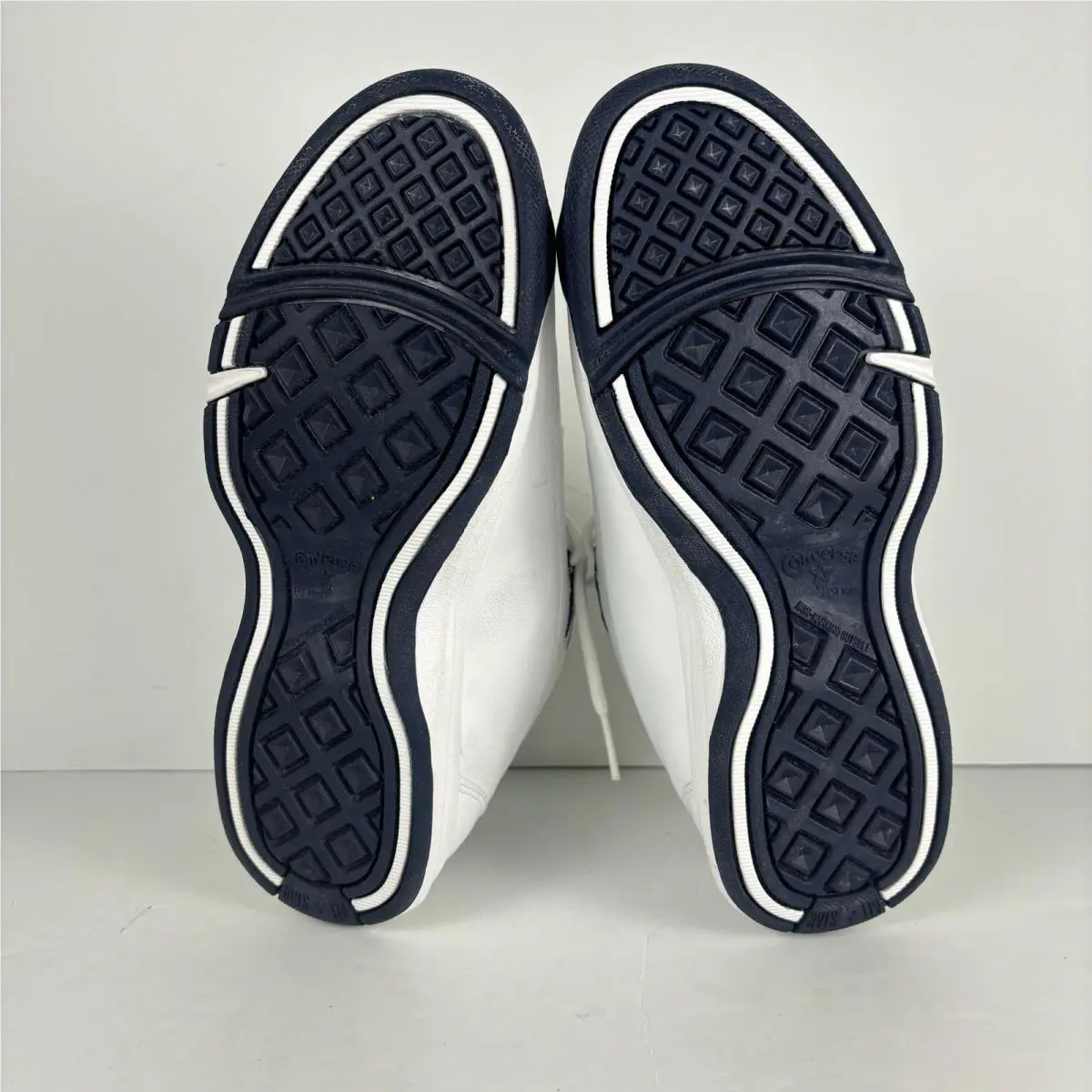 Converse shoes - White 4