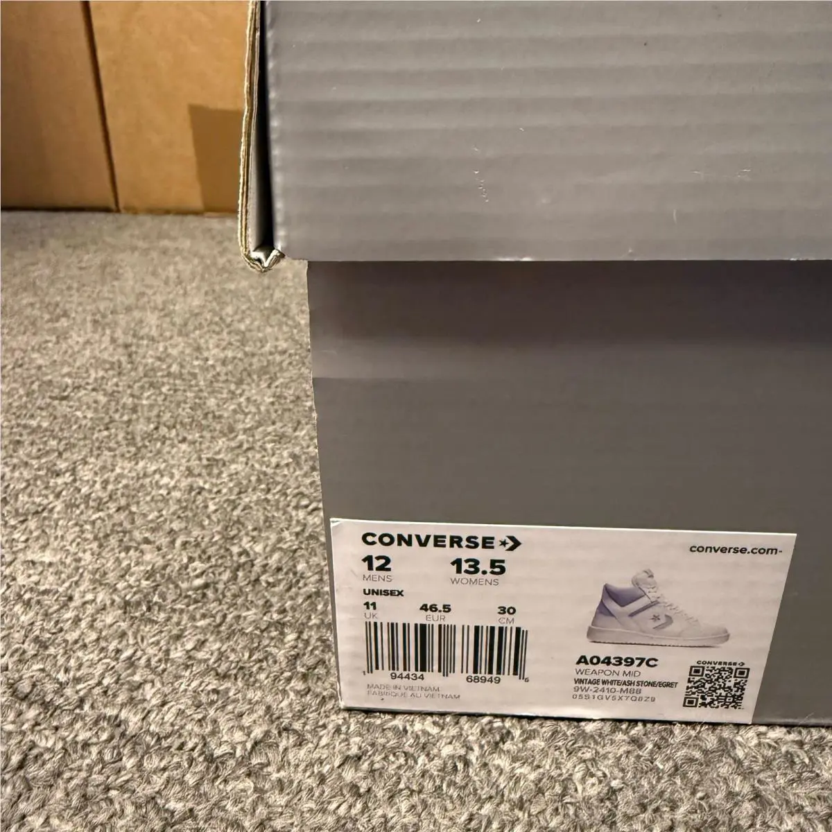 Converse shoes - White 3