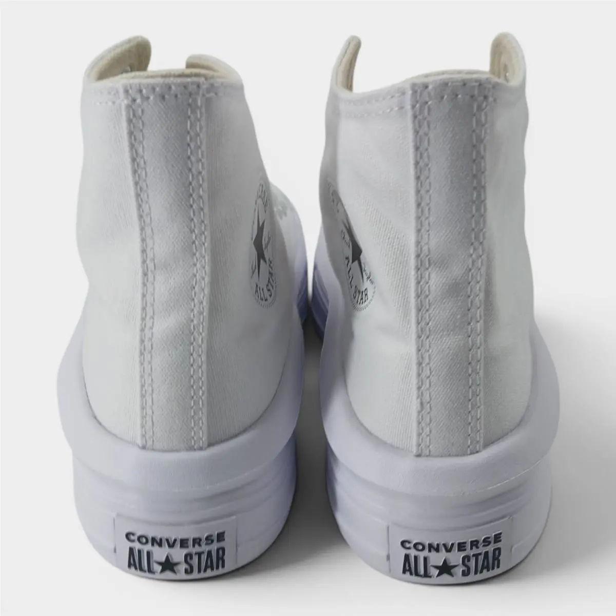 Converse shoes - As Pictured 2