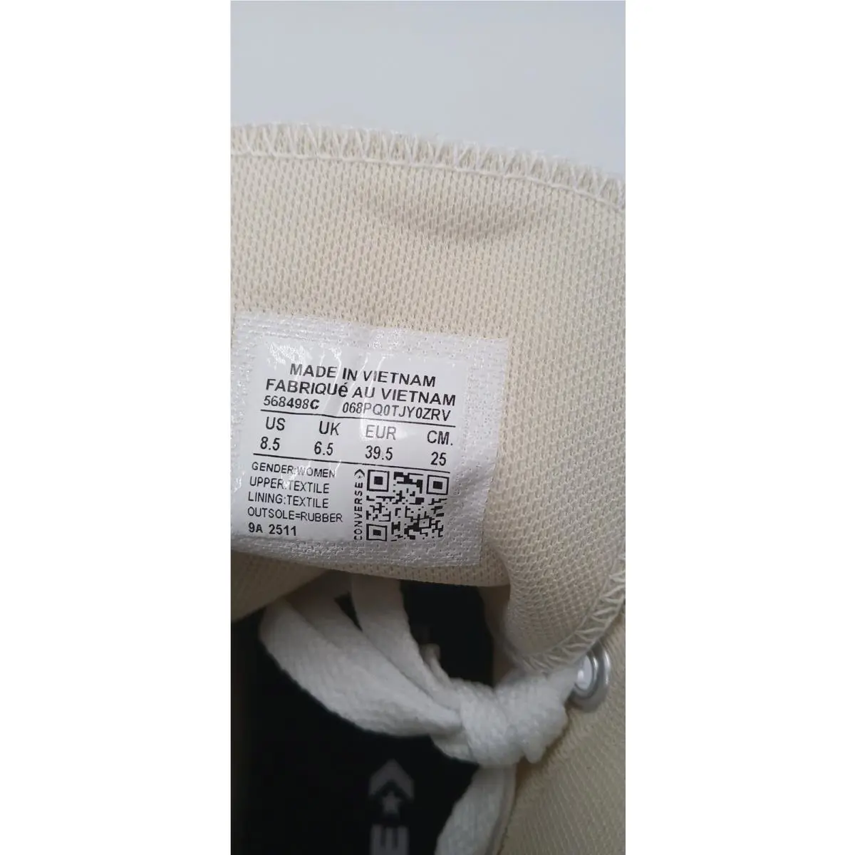 Converse shoes - As Pictured 4